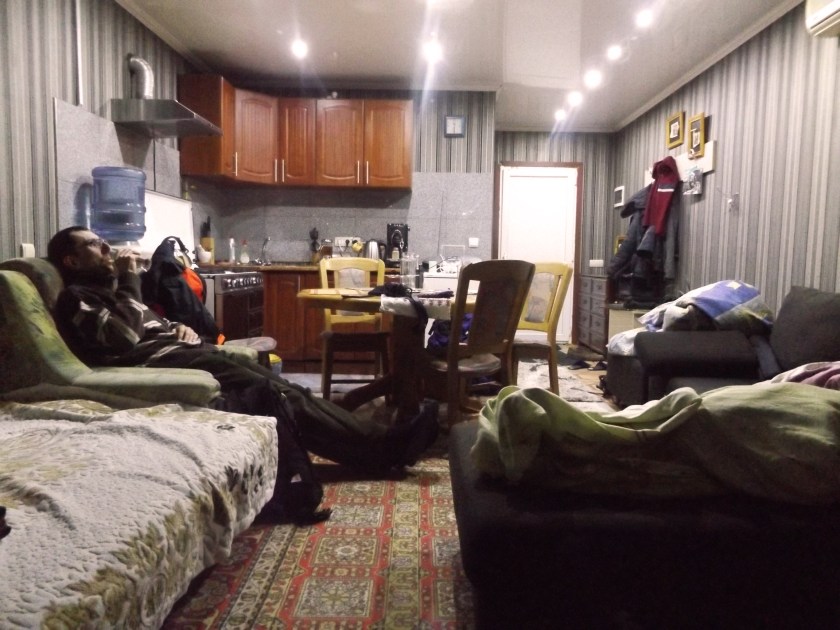 maras w naszym sitcomowym mieszkanku.jpg