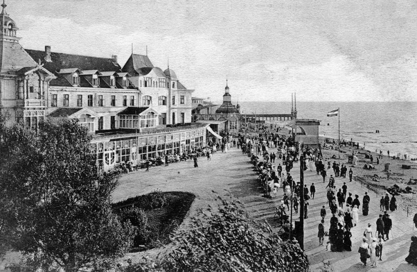 5207322350_381daf0b90_b