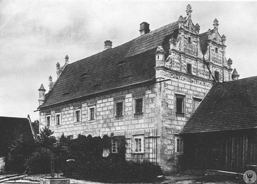 Dwór Raczyn prezentował się tak.