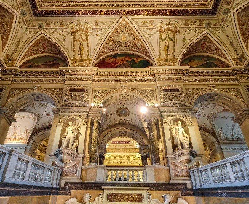 Zapraszam do środka.